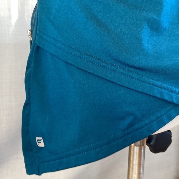 Sm Fabletics kimmy baltic teal green perfect condition performance track jacket - Picture 9 of 15